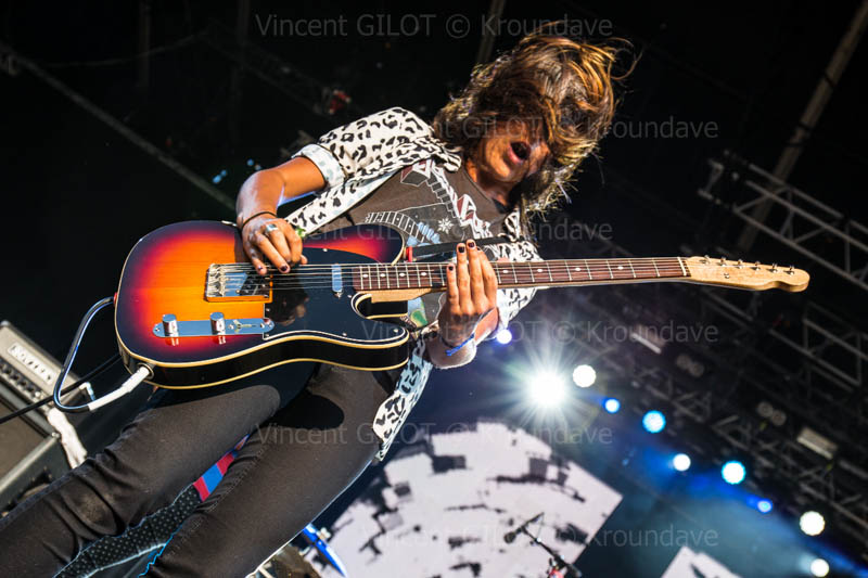 Lou / Toybloïd