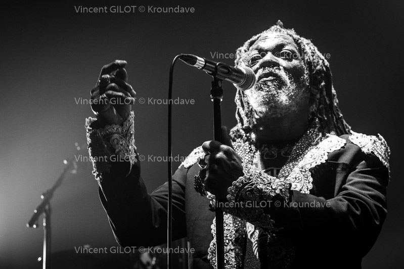 Winston McAnuff & Fixi