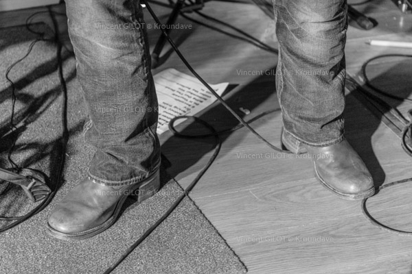 Loading Data & Levis Strauss Boots