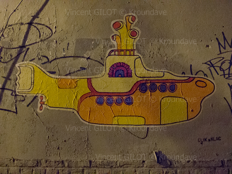 Funny Submarine